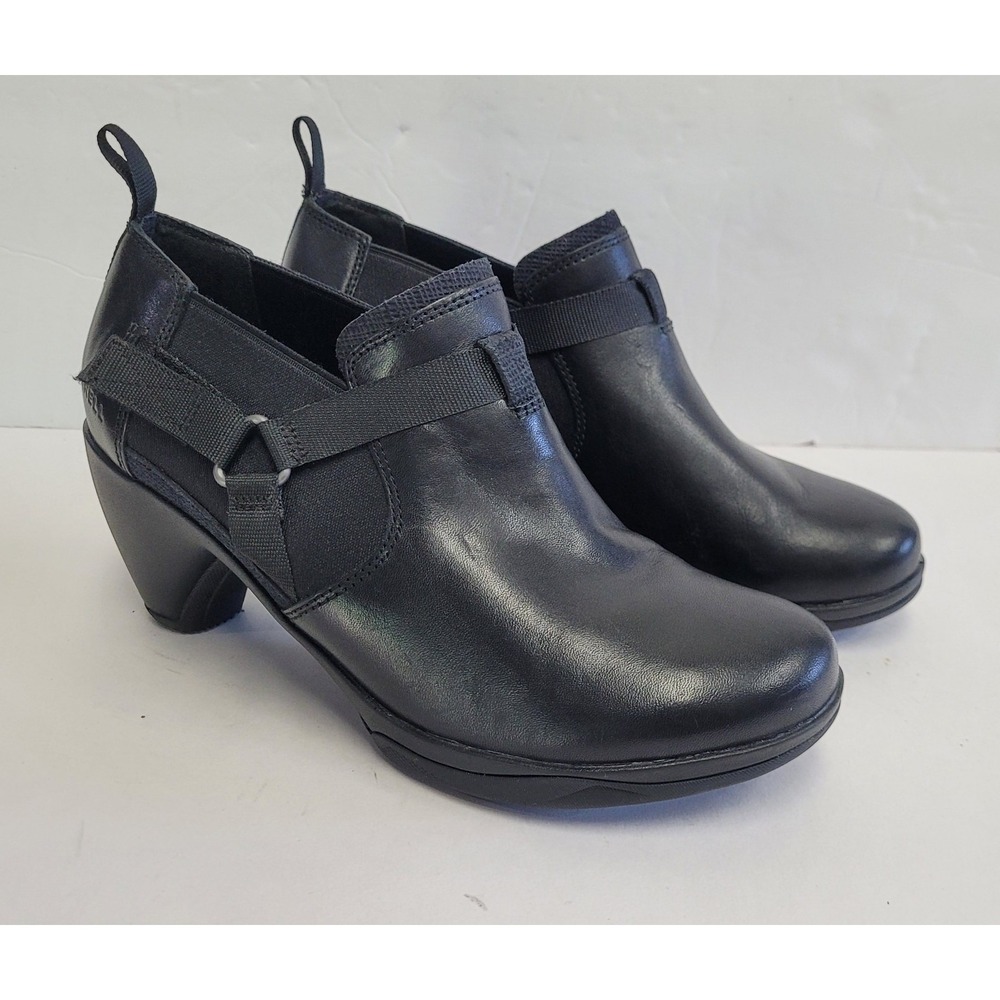 Merrell Evera Rush Black Leather Heeled Ankle Booties Women's size 7.5 Shoes EUC